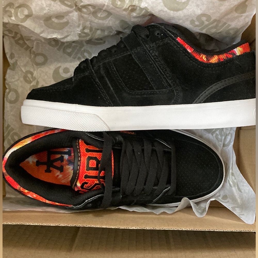 Osiris Skate Shoes Mens size 5 Brand new in Box Black Skateboarding Originals